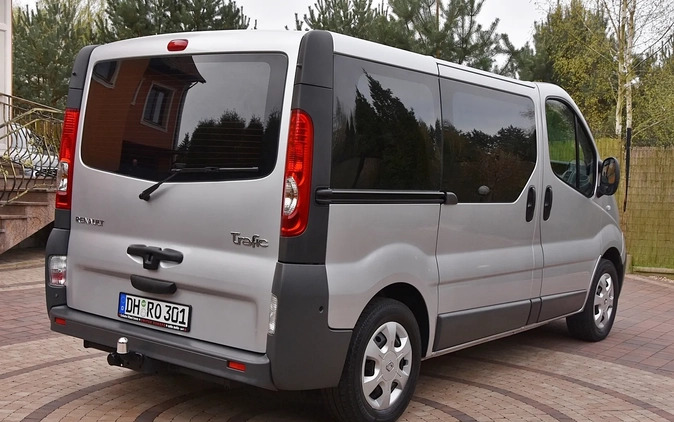 Renault Trafic cena 48400 przebieg: 184000, rok produkcji 2011 z Suwałki małe 781